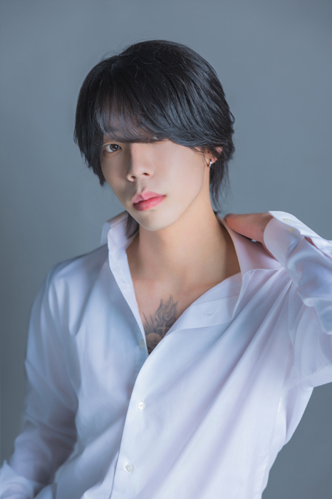 COLORS PLATINAM在籍/愛叶 メイン画像