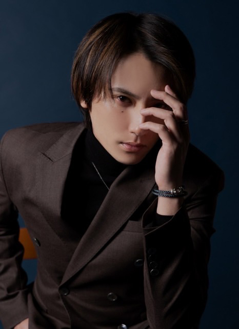 E GROUP 九条 蓮社長